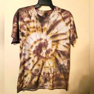 Tie dye t-shirt size Medium